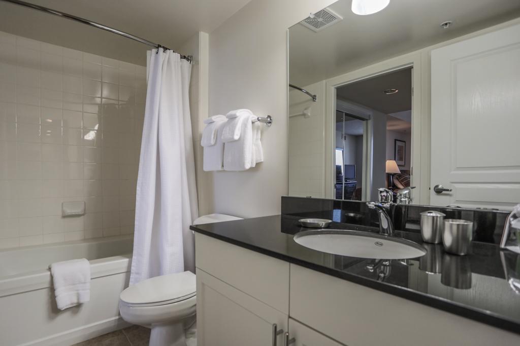Madison Hospitality At 1401 Joyce Street Arlington Zewnętrze zdjęcie
